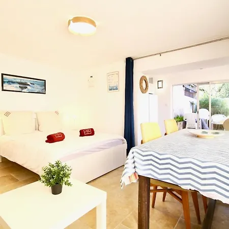 La Maison De L 'evescat